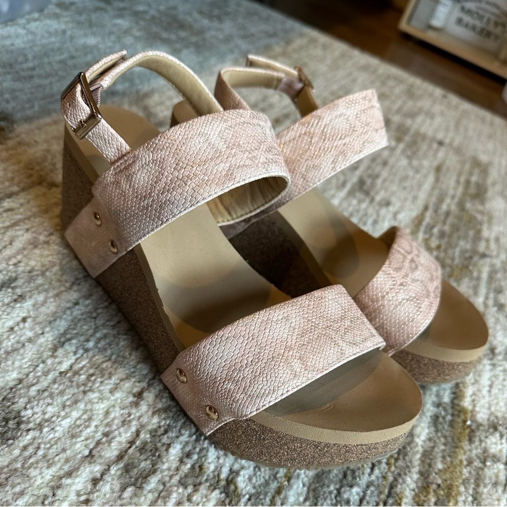Snake Print Wedges!